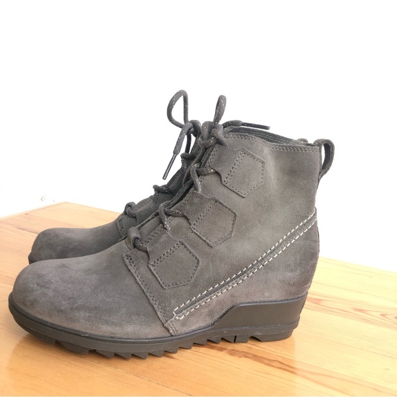 SOREL - Women's Evie Lace Waterproof Suede Ankle Bootie | 7 - Picture 5 of 15